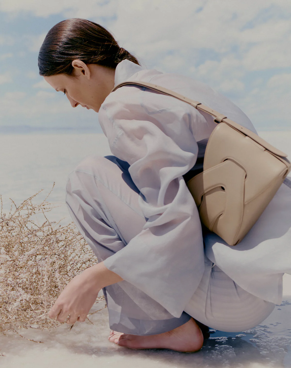img-left-01.jpg